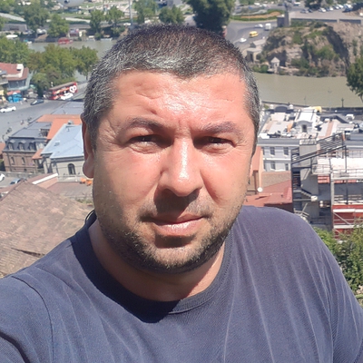 Гид и экскурсовод в Тбилиси - Zurabi, 46 лет, опыт работы 16 лет, провожу 4 экскурсии
