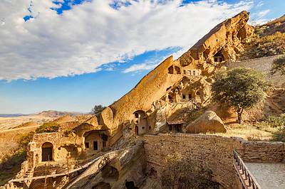 Фото достопримечательности: Пещерные монастыри «Давид-Гареджи» в Тбилиси