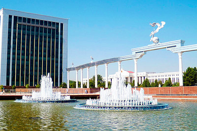 Фото достопримечательности: Площадь Независимости в Ташкенте