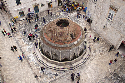 Фото достопримечательности: Большой фонтан Онофрио в Дубровнике