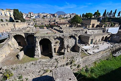 Фото достопримечательности: Раскопки Помпей в Неаполе