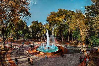 Фото достопримечательности: Красная площадь в Брянске