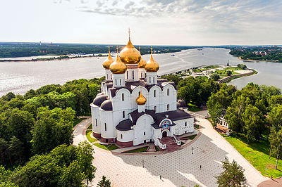 Фото достопримечательности: Успенский собор в Ярославле