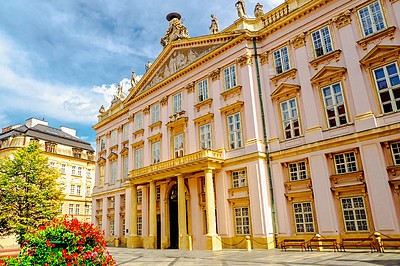 Фото достопримечательности: Архиепископский дворец в Братиславе