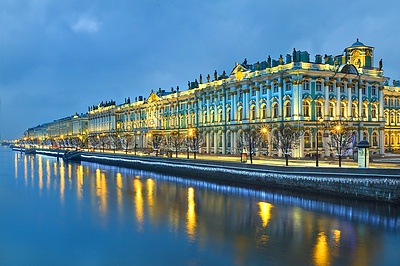 Фото достопримечательности: Зимний дворец в Санкт-Петербурге