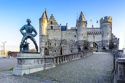 Фото достопримечательности: Замок Стен в Антверпене