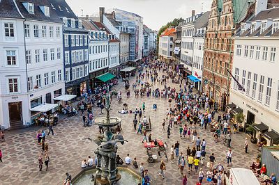 Фото достопримечательности: Пешеходная улица Строгет в Копенгагене