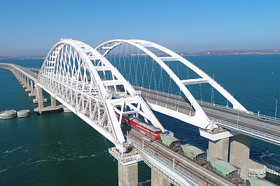 Фото достопримечательности: Крымский мост в Керчи
