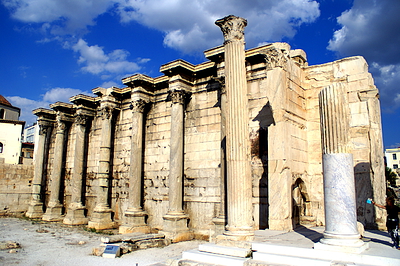 Фото достопримечательности: Библиотека Адриана в Афинах
