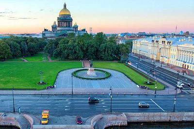 Фото достопримечательности: Сенатская площадь в Санкт-Петербурге