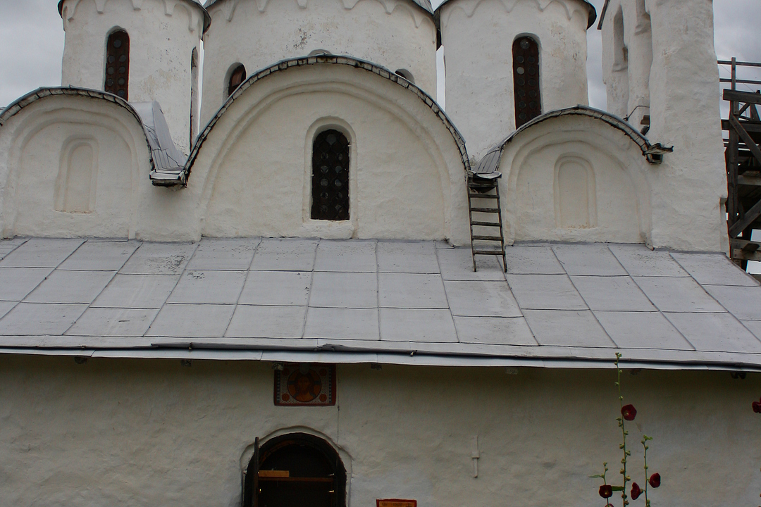Собор Иоанна Предтечи — одно их первых каменных сооружений в Пскове, построен в 12 веке | Псков