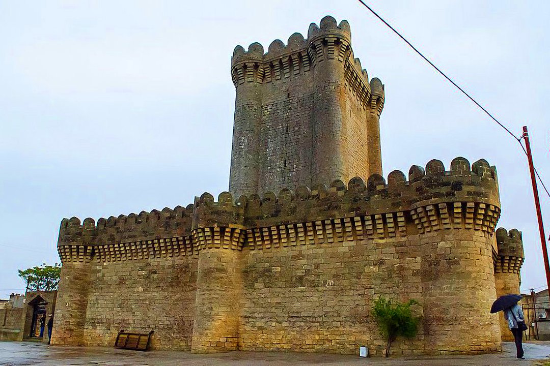 Оборонительная цитадель XII века | Баку