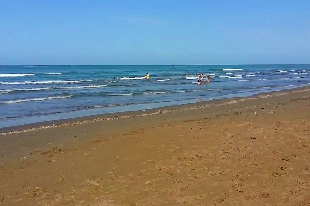 Пляжная зона. Одни из лучших пляжей на Абшеронском побережье находятся в Мардаканах | Баку