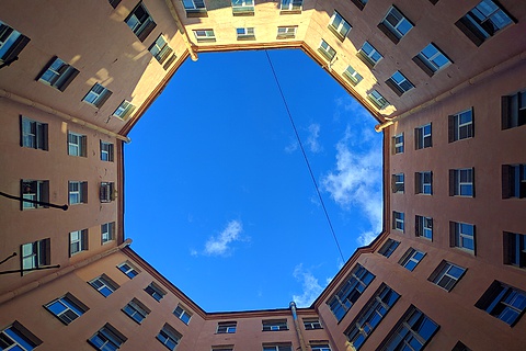 Единственный в Петербурге восьмиугольный двор-колодец | Санкт-Петербург
