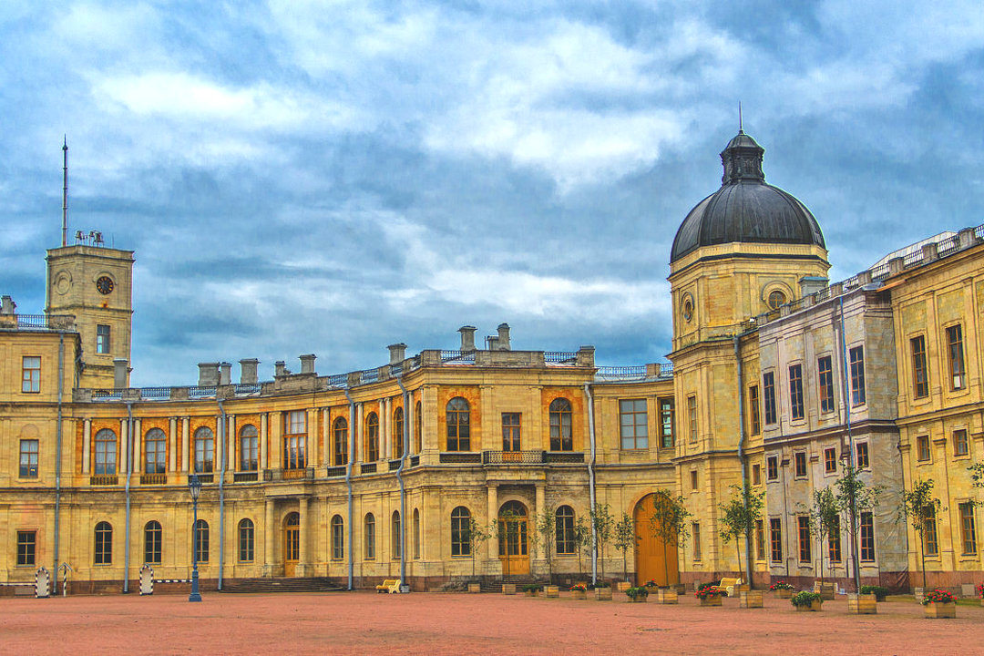 Гатчина — любимая резиденция императоров Павла I и Александра III — экскурсия в Санкт-Петербурге