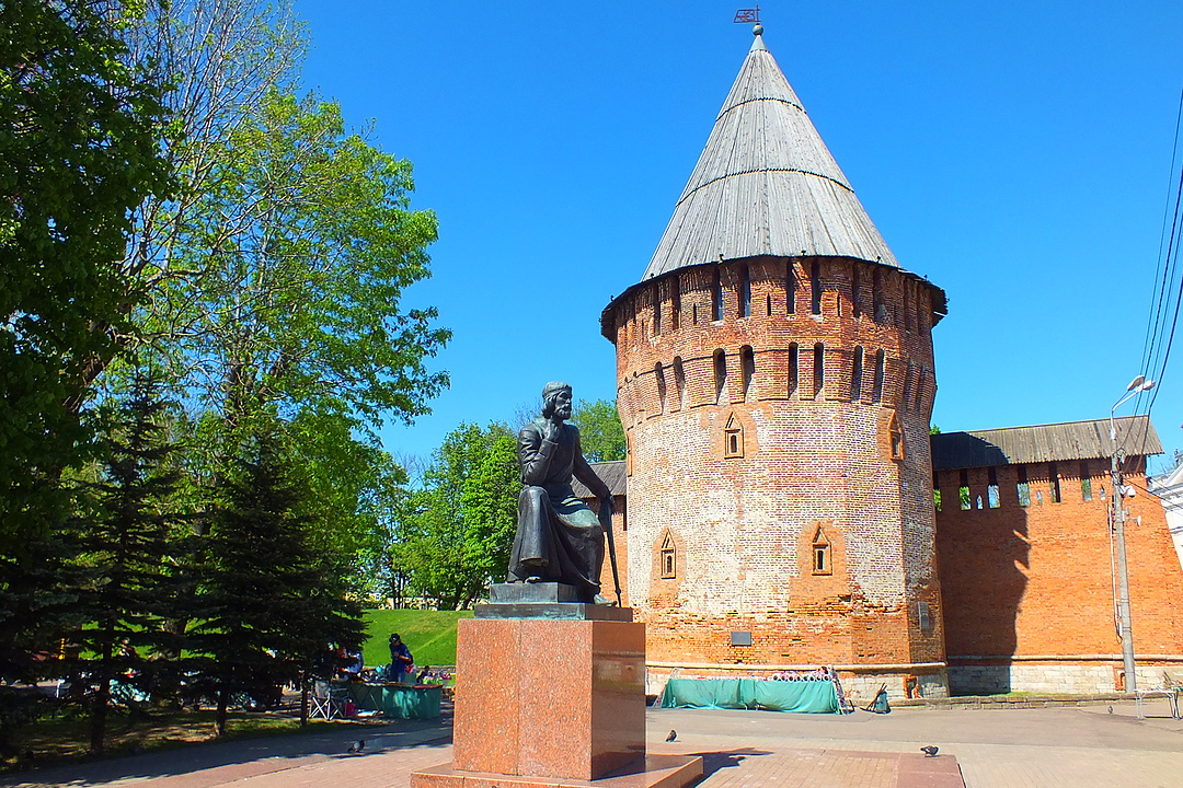 Памятник зодчему смоленской крепостной стены Ф.Коню | Смоленск